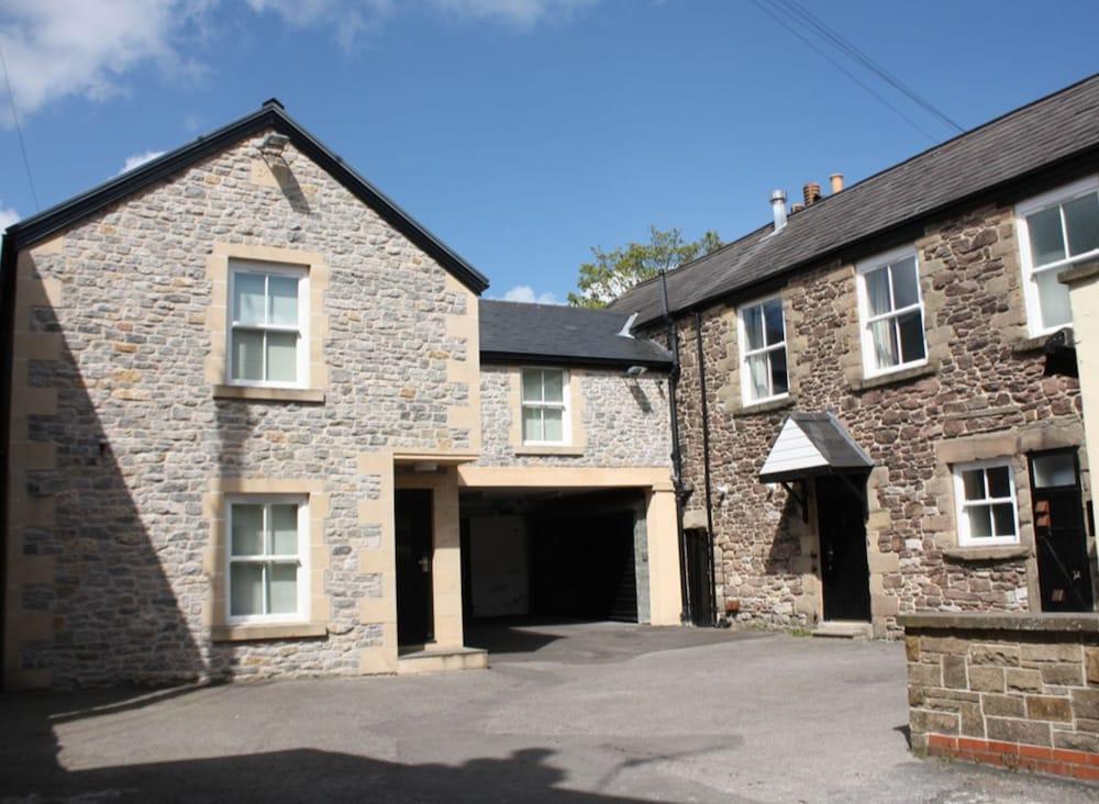 The Queen'S Head Hotel Buxton  Extérieur photo